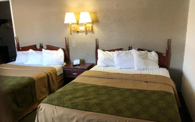 Posh Inn & Suites