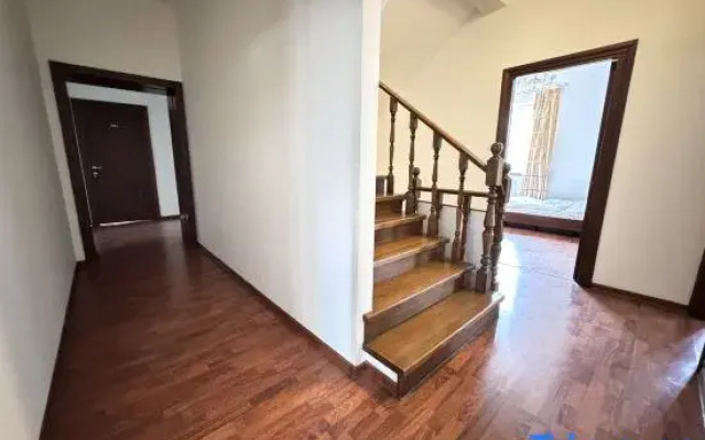 Tengwang Pavilion Hotel