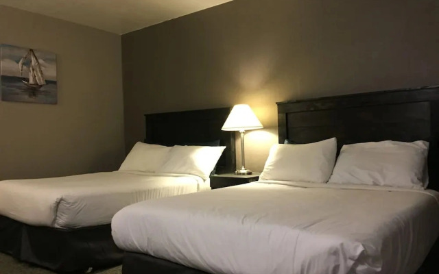 Greenside motel
