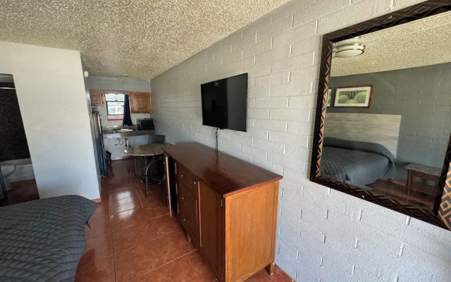 Rawls Motel Near Phoenix Airport