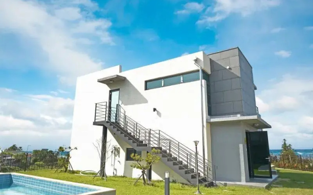 Jeju Dalkom Poolvilla