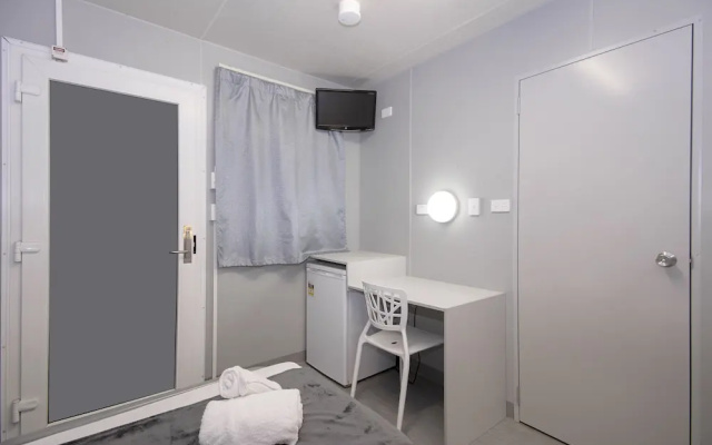 Lake Kawana Accommodation