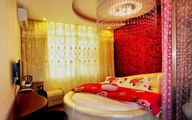 Tianjin Huayang Hotel