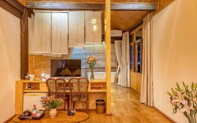 Heshun Xinyue Boutique Inn
