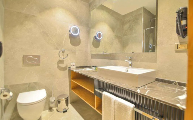 Serenity Comfort Hotel
