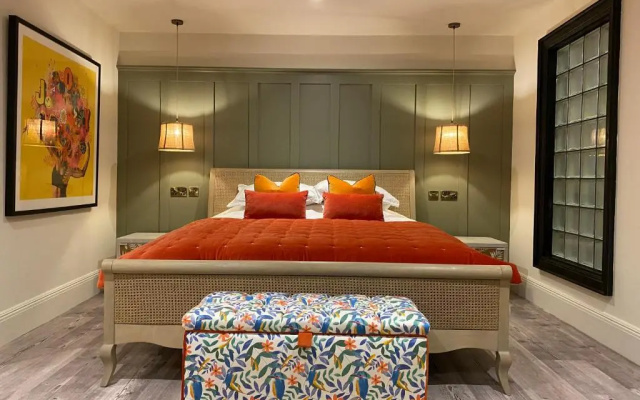 Halford House - Adults Only Guest House