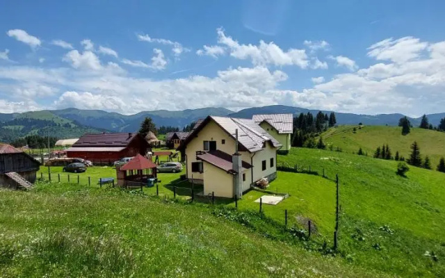 Casa in Varf Fundata