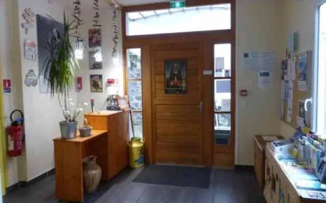 Hotel Le Progrés Dorlotel