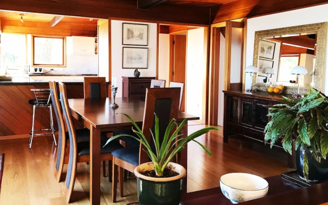 Miharo Bed & Breakfast