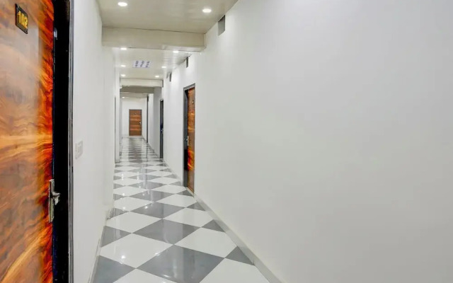 Hotel Downtown by Quadis - Sector 15 Noida