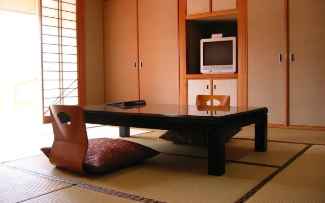 Tomiya