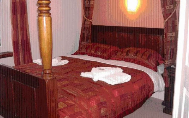 The Tavistock Arms Hotel