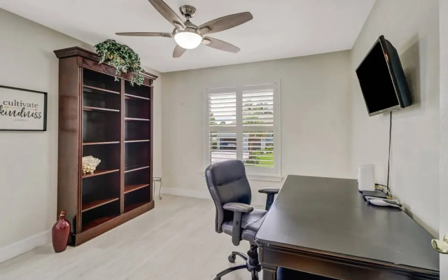 27090 Belle Rio Dr