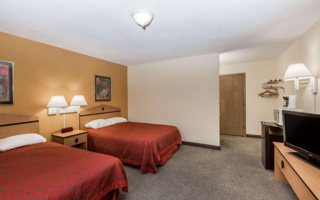 Sunset Inn & Suites