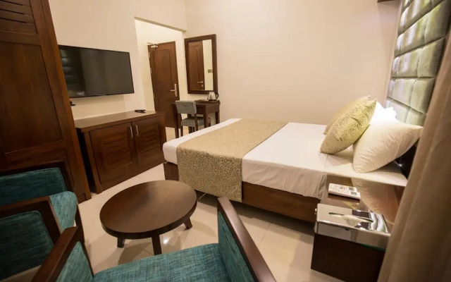 Grand 7 Hotel Kesbewa