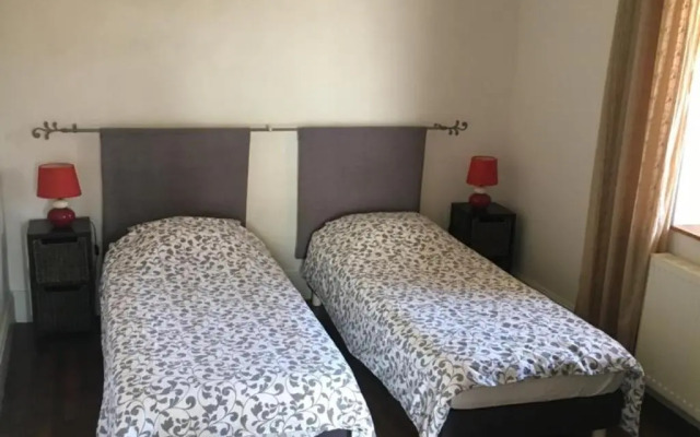 Gîte Saint-Étienne-de-Vicq, 3 pièces, 4 personnes - FR-1-489-275