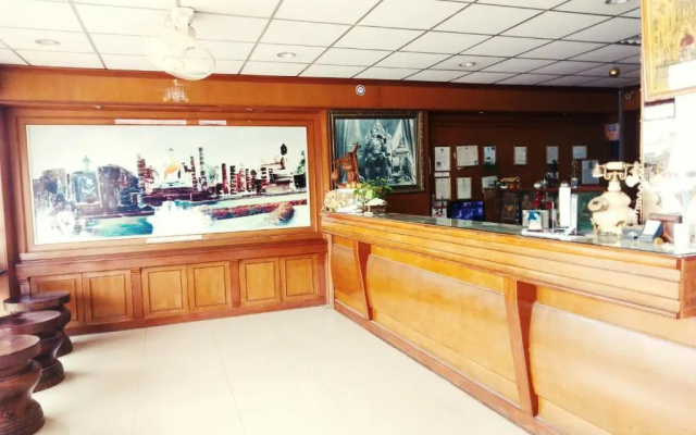 Saengsin Hotel