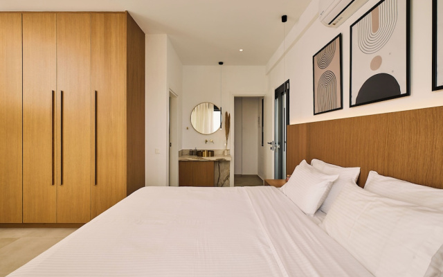 POLYTELIA | Luxury Living
