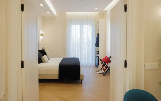 Sofia Suites &Rooms