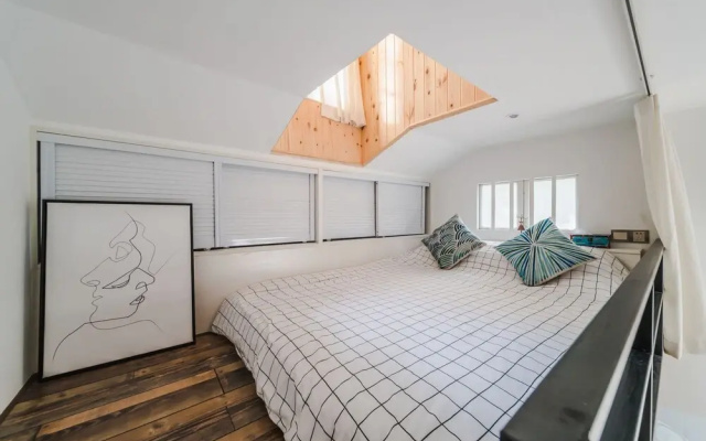 Cozy Apartment Best Location 506