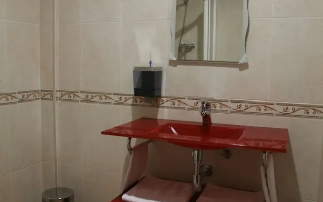 Hostal El Polígono