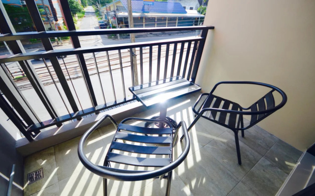 NOMAD Hostel Krabi