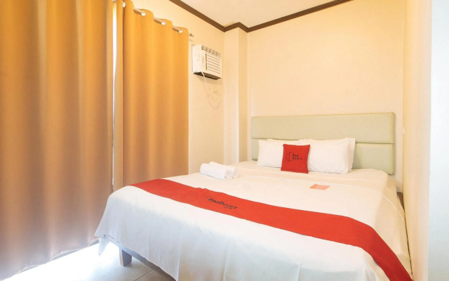 Reddoorz near Landers Superstore Cebu City