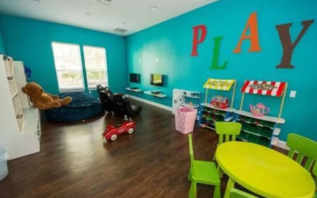 #01 Three Bedroom Townhouse