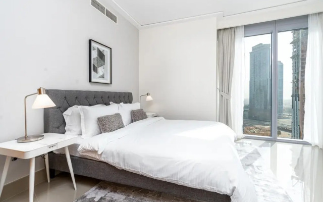 Whitesage - Modern and Unique Apartment with Fountain Views