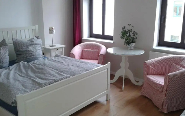 2 Ferienwohnungen in einem Haus 2 km vom Zentrum Leipzigs