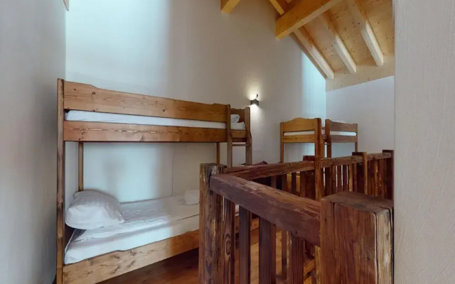 Apartment in Ski In Ski Out Location