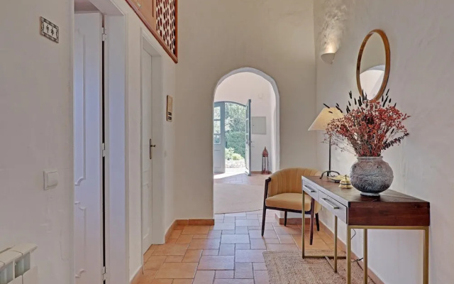Quinta da Galina by Portucasa