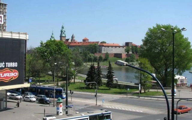 Castle View Krasinskiego Avenue