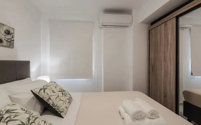 Phaedrus Living: Skiathos Luxury Residences Blu