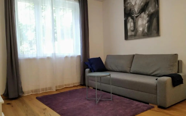 Cozy Nest Vienna Apartment