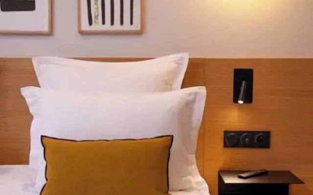 Hotel Tinah: Elegance and Comfort Near the Champs-elysees