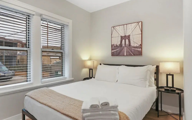 Cozy 2BR - Montrose 1A