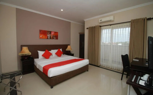 Choy's Waterfront Residence