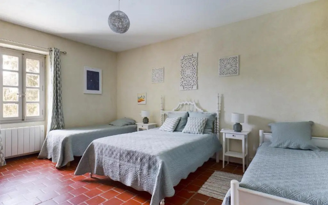 Maison Tarascon, 6 pièces, 8 personnes - FR-1-599-56