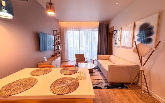 Qumi Porto Suites