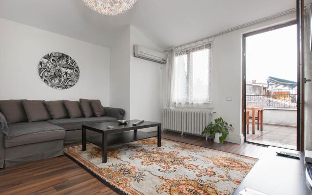 Апартаменты Tarus Apartments Taksim комната для гостей