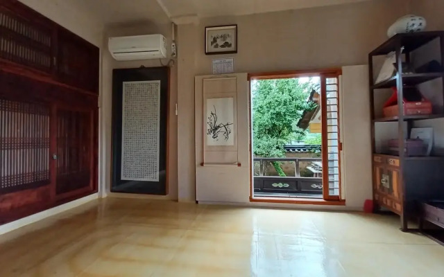 Andong Hakbong Jongtaek