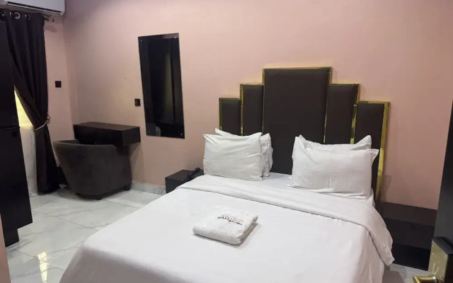 Next Level Hotel & Suites