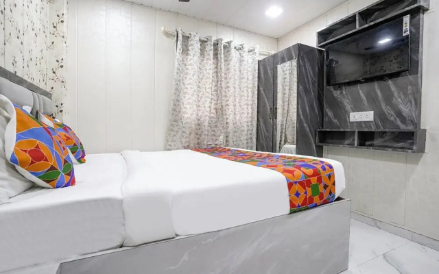 Fabhotel Hans Residency