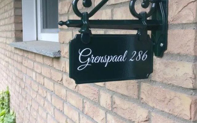B&B Grenspaal 286