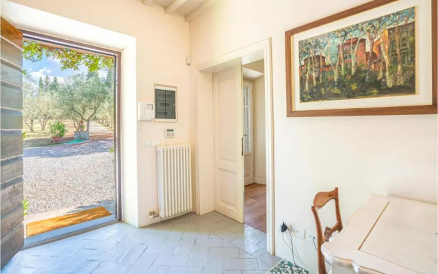 Stunning Home in Impruneta With 3 Bedrooms and Wifi