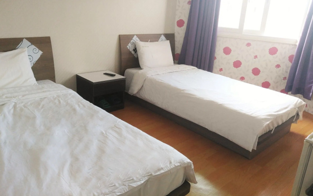 Shiny Hotel