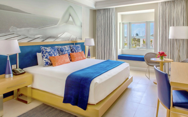 Harbor Club St. Lucia, Curio Collection by Hilton
