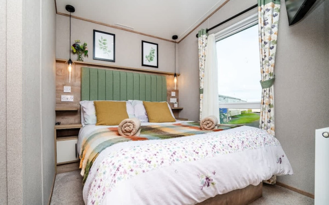 3-bed Caravan - Seton Sands - by Holiday Homes