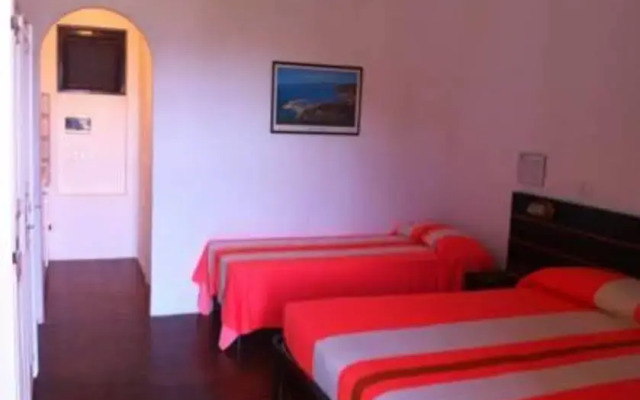 Hotel E Residence Cala Di Mola